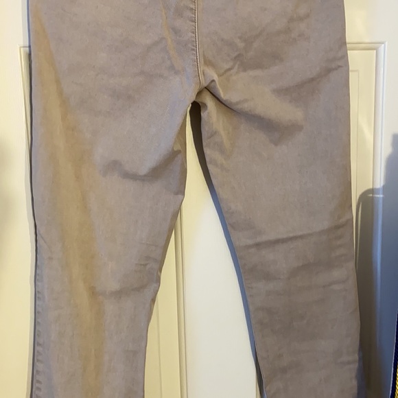 Skinny Low Rise Khaki Pants - Picture 8 of 9
